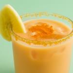 Getränk für einen flachen Bauch